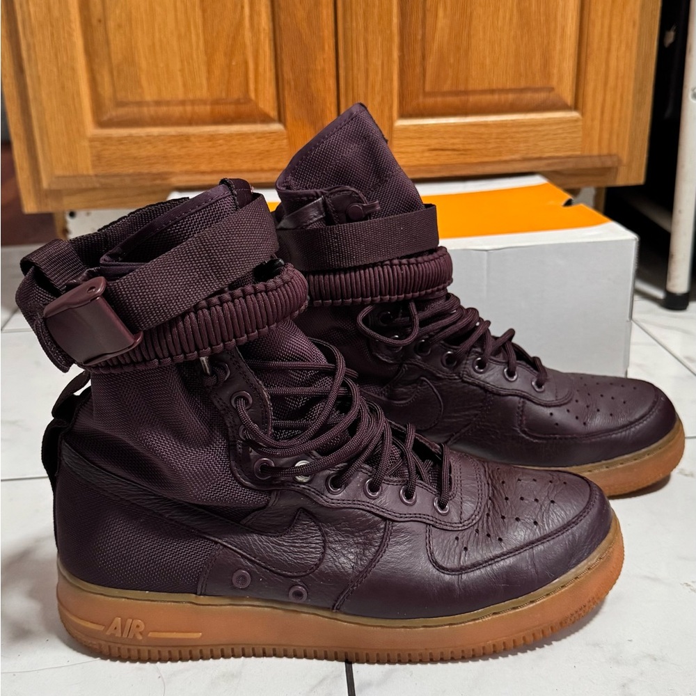 Nike SF Air Force 1 'Deep Burgundy' sneaker.